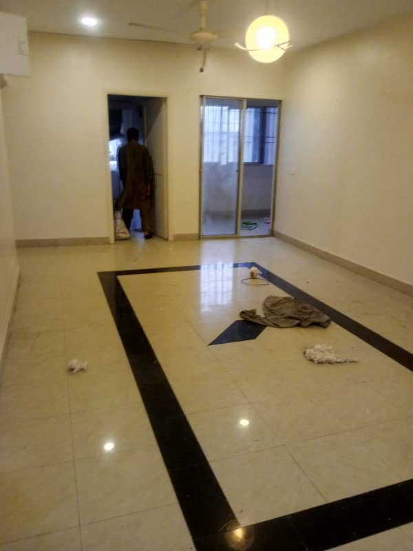 4 Bed fully Renovated apartment for rent 5