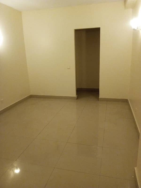 4 Bed fully Renovated apartment for rent 19