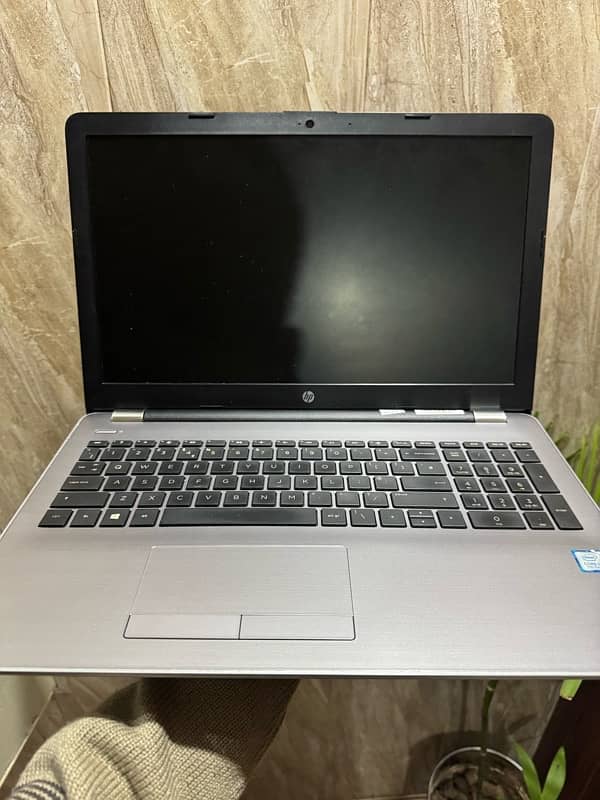 HP Corei5 7th Generation 8/256GB SSD 2