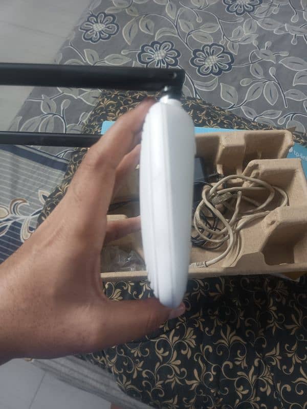 TPLINK DOUBLE ANTENNA ROUTER 4