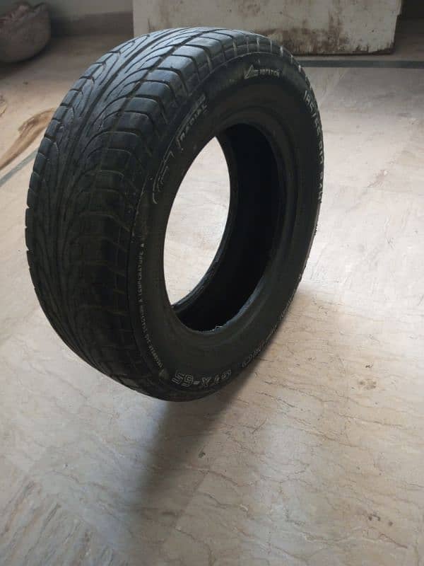 185/65 R13 Tubeless Tyre 1