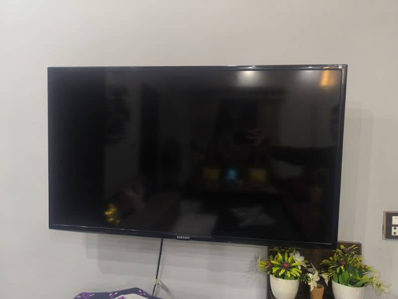 ORIGINAL SAMSUNG 3D LED 40 inch UA-40EH6030 0