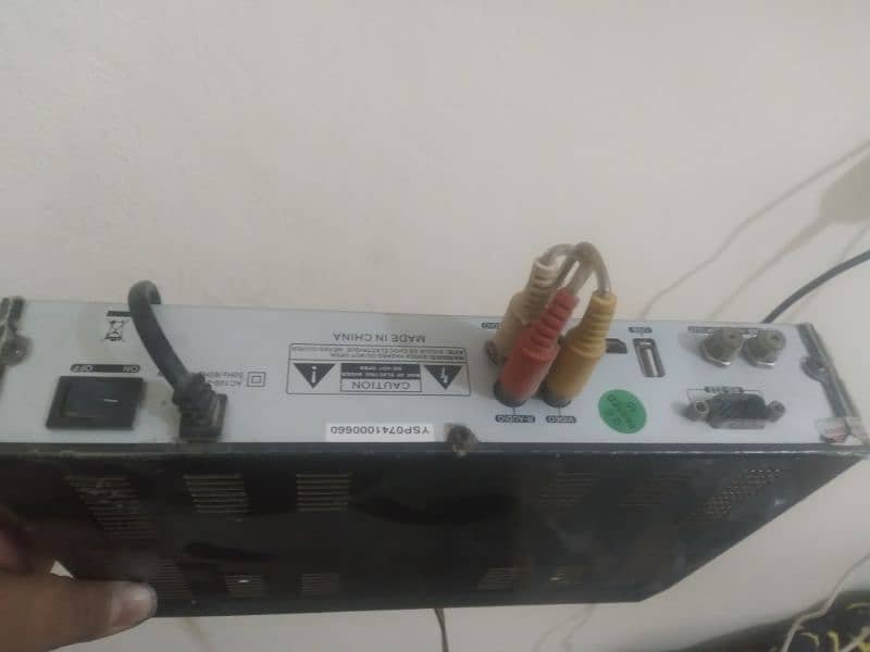 Digital receiver with 2 dish antinas 3