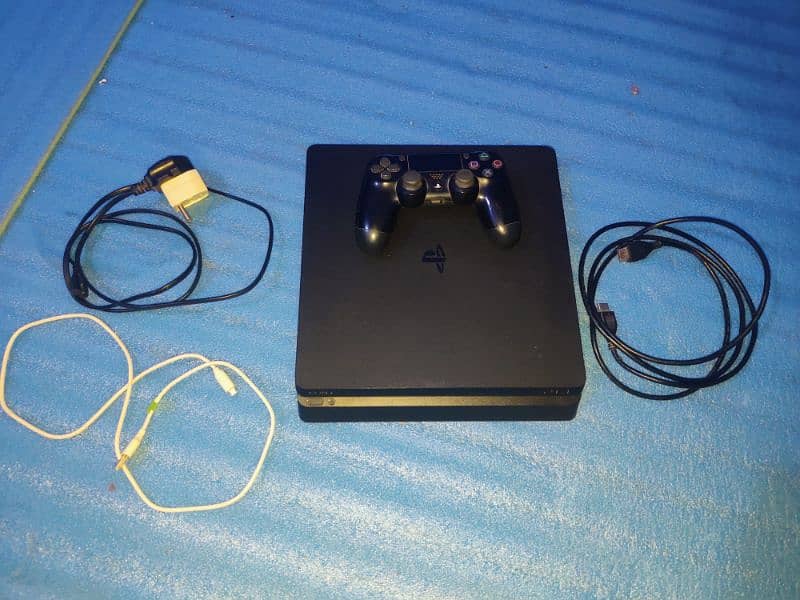 PS4 slim jailbreak 11.0 500GB 1