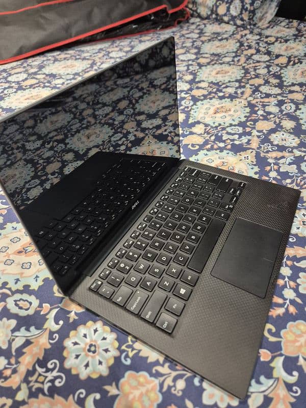 Dell XPS 13 9350 Brand New Condition 2