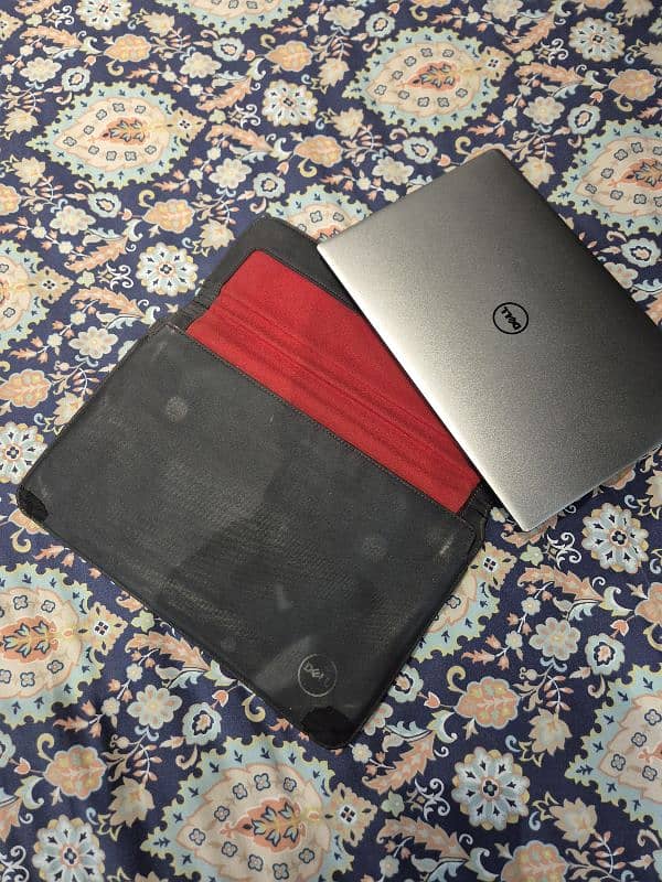 Dell XPS 13 9350 Brand New Condition 10