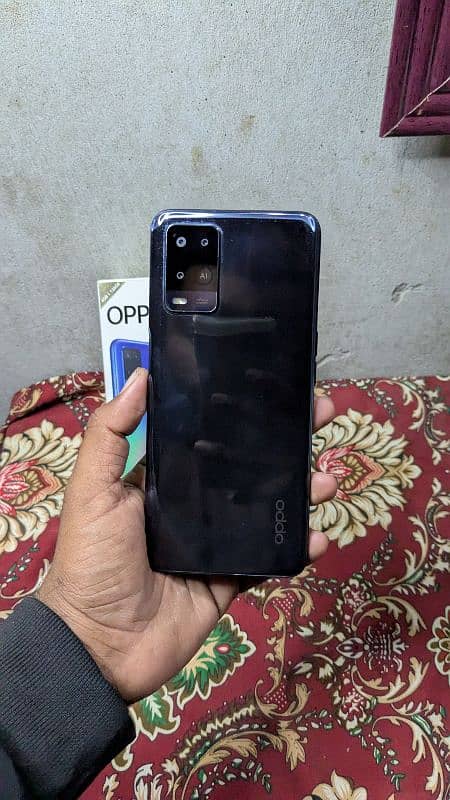 lash condition  oppo A54 with box and original charger 1