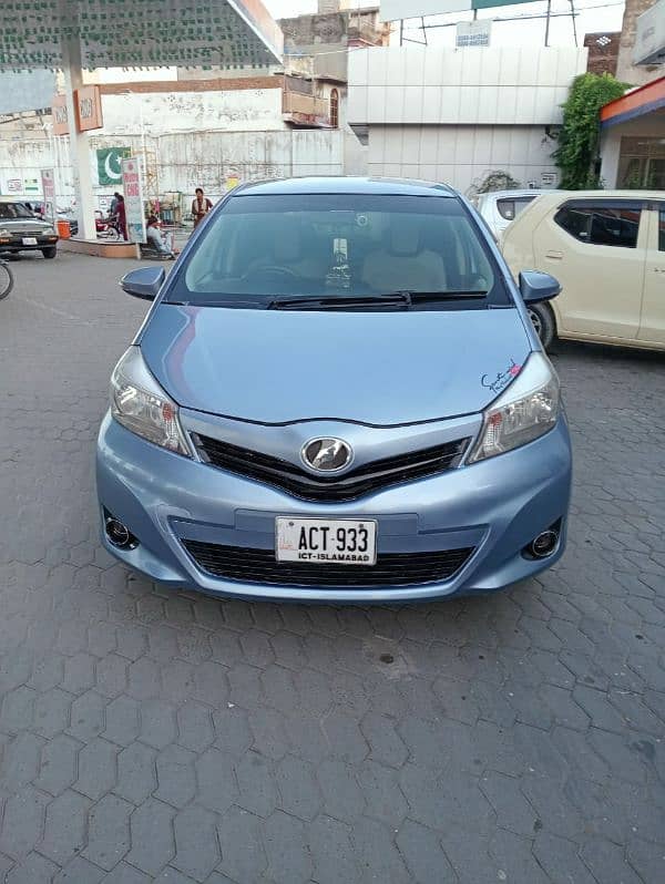 Toyota Vitz 2014 11