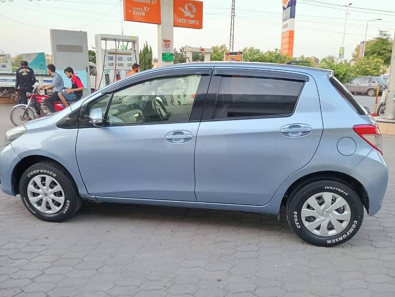 Toyota Vitz 2014 18