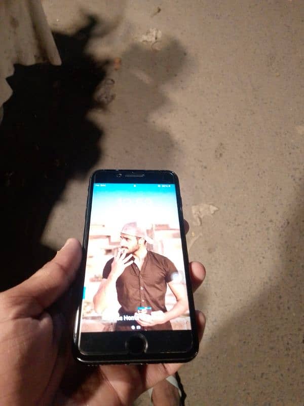 7 plus non pta good condition 2