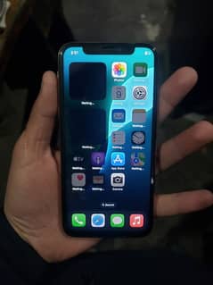 Iphone xs non pta 64 Gb what app 03291185344