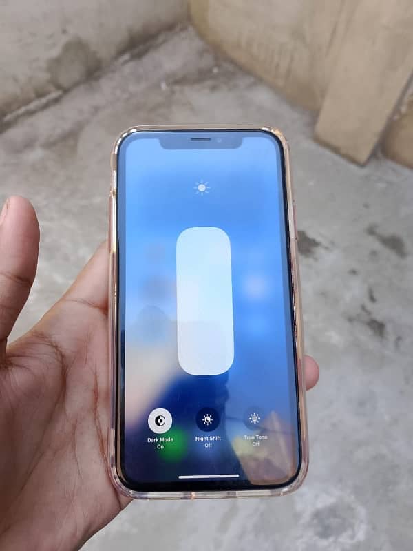 iphone xr 64gb dual sim jv for sell need cash 0