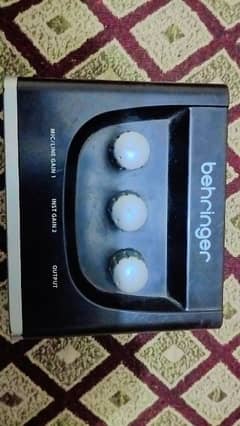 Behringer Um2 Audio interface