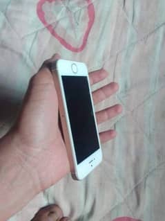 Apple iphone 5s 64 GB. PTA approved 0343=8735478 My WhatsApp number