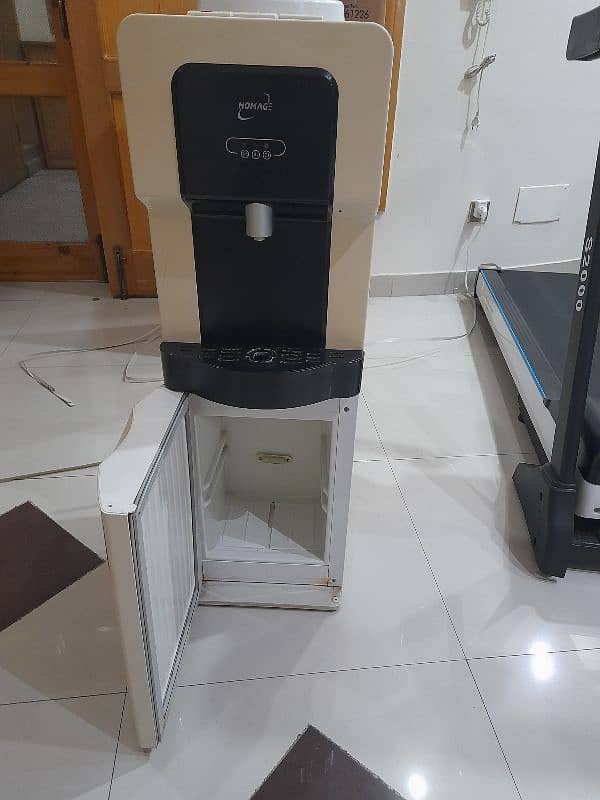 water Dispenser 1