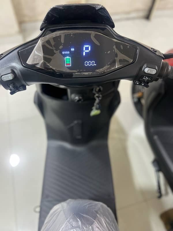 Evee S1 Electric Scooter 5