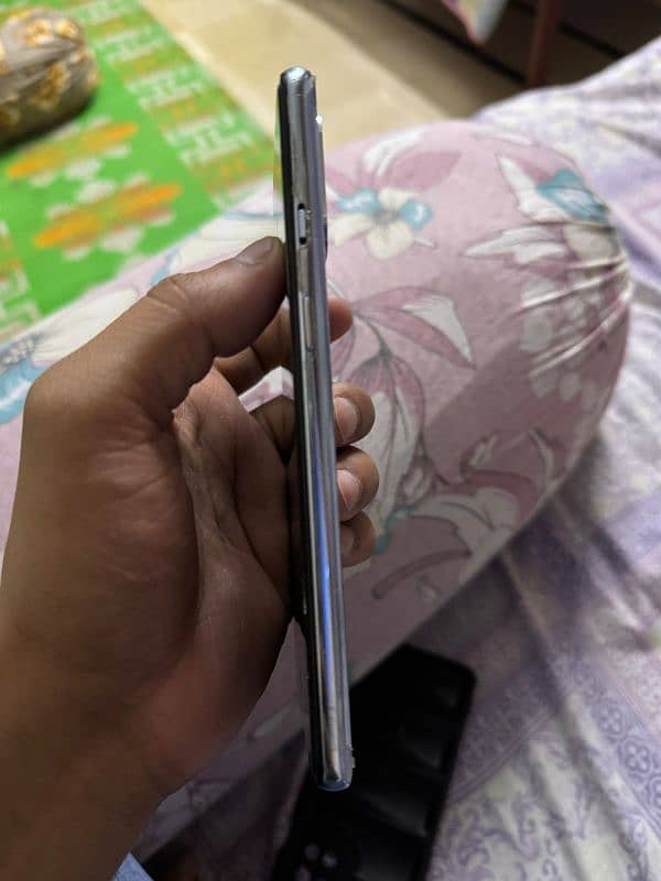 one plus 8t 1