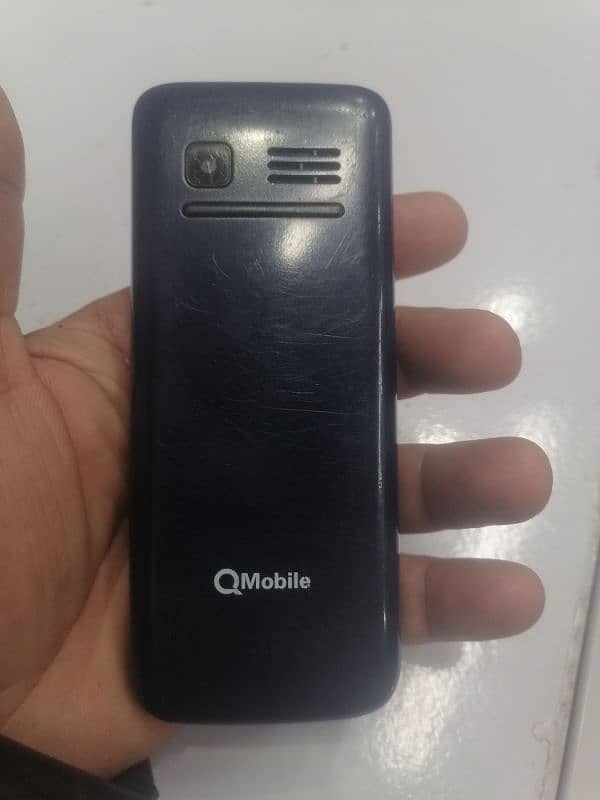 Q mobile SL 100 4