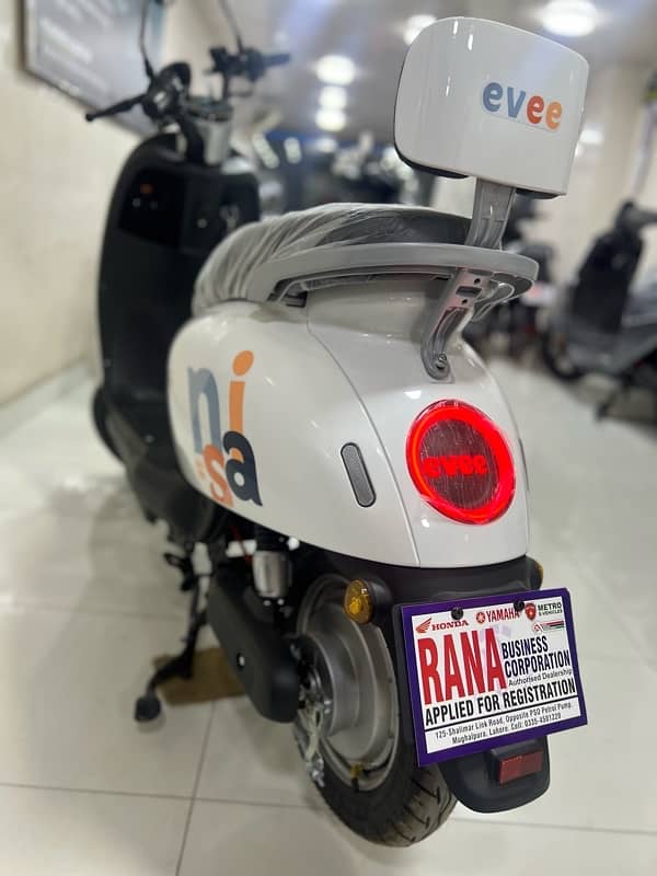 Evee Nisa Electric Scooty 4