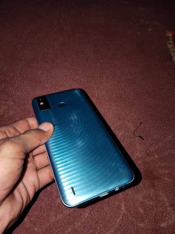 Tecno spark 6 go 0