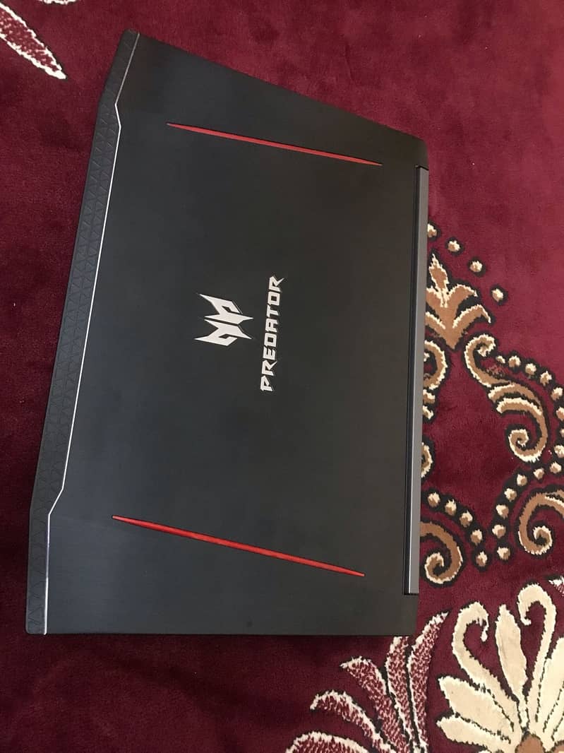 Acer Predator Helios 300 i7 7700HQ, GTX 1060 6GB Gaming Laptop 3