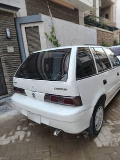 Suzuki Cultus VXR 2014 white colour Sindh registered is Up 4 sale