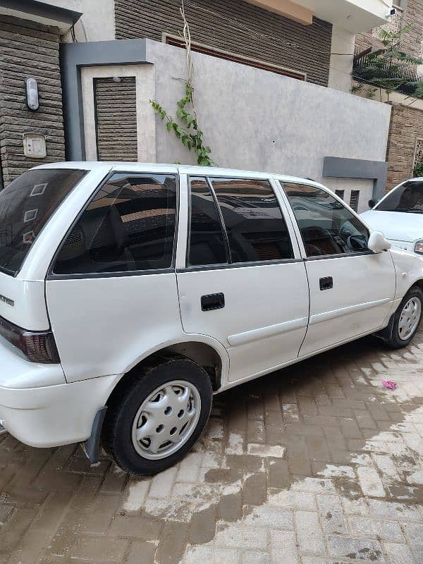 Suzuki Cultus VXR 2014 white colour Sindh registered is Up 4 sale 2