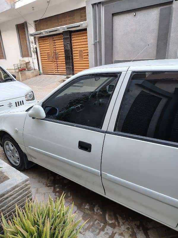 Suzuki Cultus VXR 2014 white colour Sindh registered is Up 4 sale 3