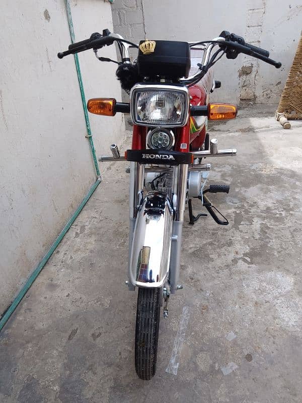 Honda cd 70 9