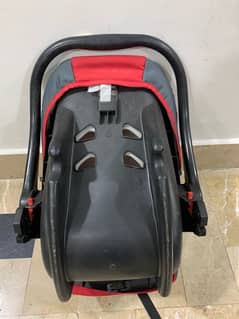 carry cot or car seat