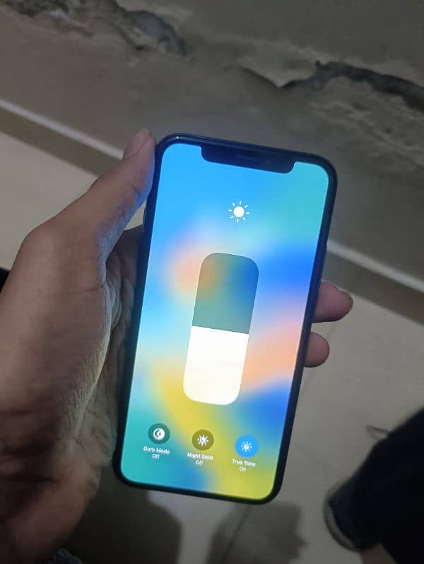 iphone x urgent sale non pta 64gb no exchng 0