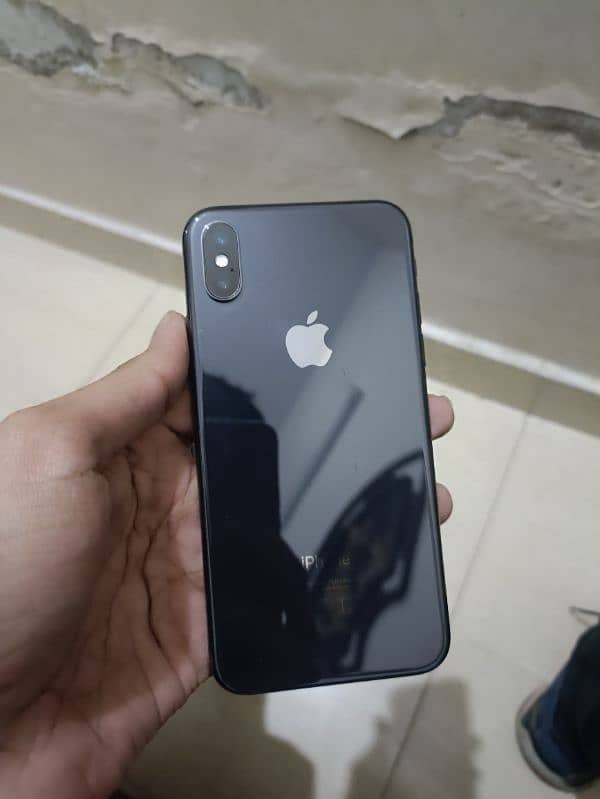 iphone x urgent sale non pta 64gb no exchng 1