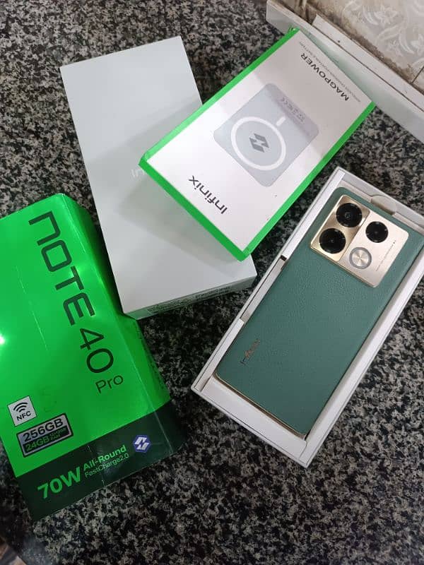 Infinix note 40 pro complete accessories 0