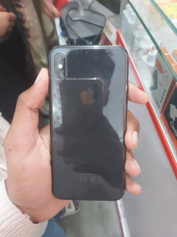 iphone XS (pta approved) 1