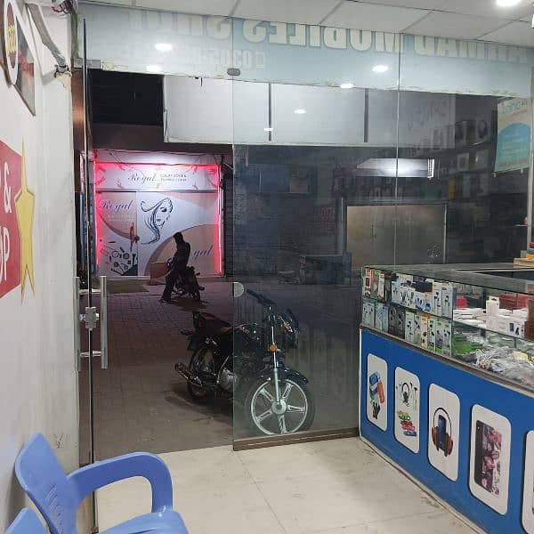 Mobile Shop For Sale 2