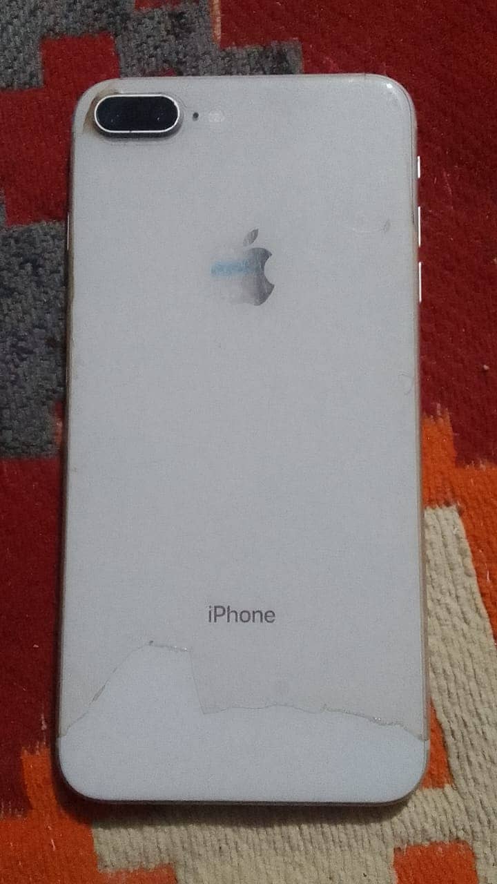 Apple iPhone 8 Plus 0