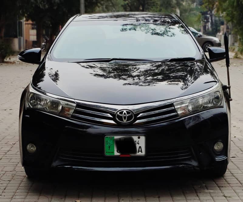 Toyota Corolla Altis 2014 0