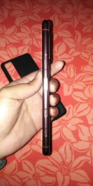 Sony Xperia 5 Mark 2 FOR SALE 0