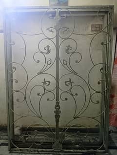 Iron sliding window solid metal of heavy gauge