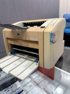 HP Laser jet 1022n