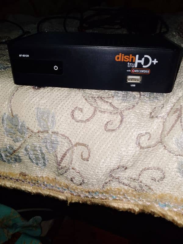 dish tv +HD box 0