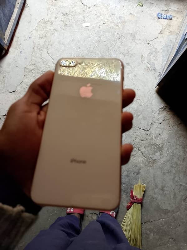 iPhone 8 Plus 64gb 3