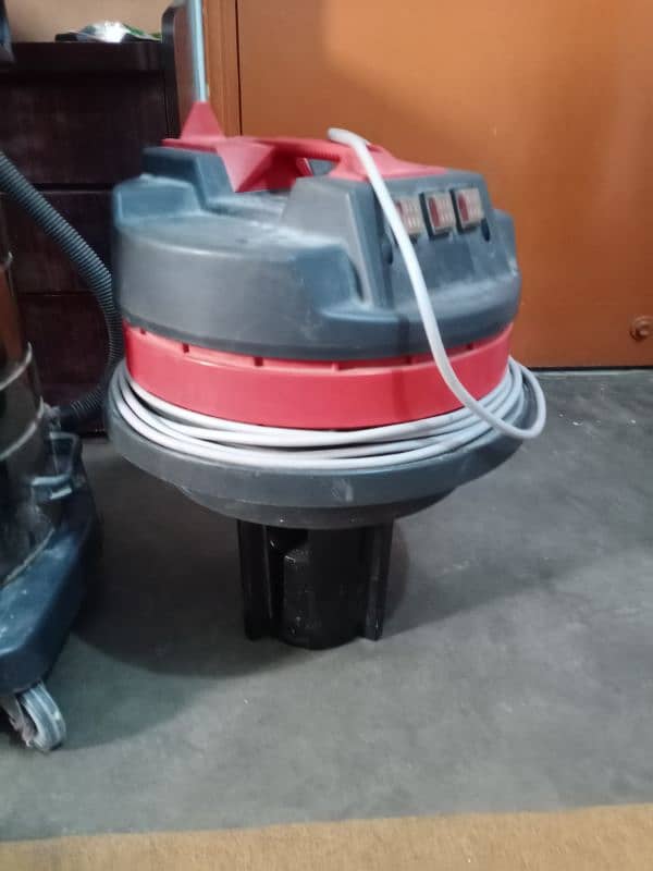 vacuum cleaner industrial wett and dry 4