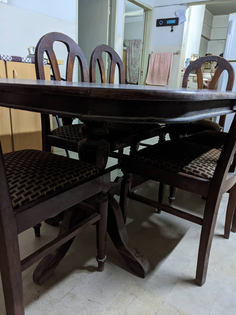 6 Seater Dining Table 2