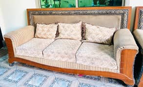 7 seater sofa set . Used condtion