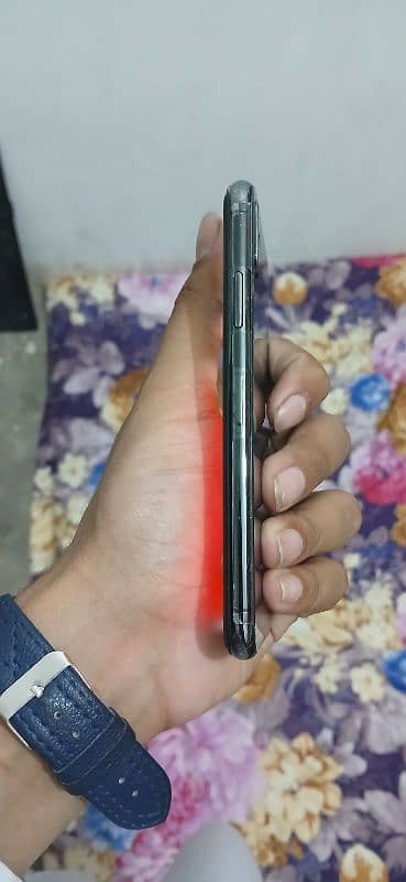 iPhone x 256Gb 5