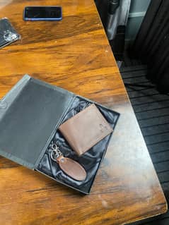 Men's luxury leather wallet with key chain