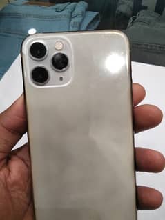 I phone 11 pro 64 gb  Dual sim PTA air pack Betry health 80 Lahore