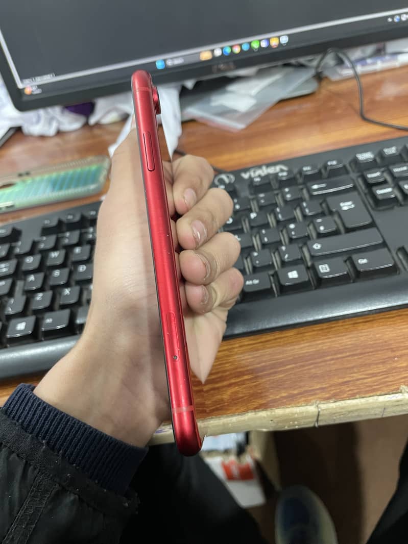 Apple iPhone XR 2