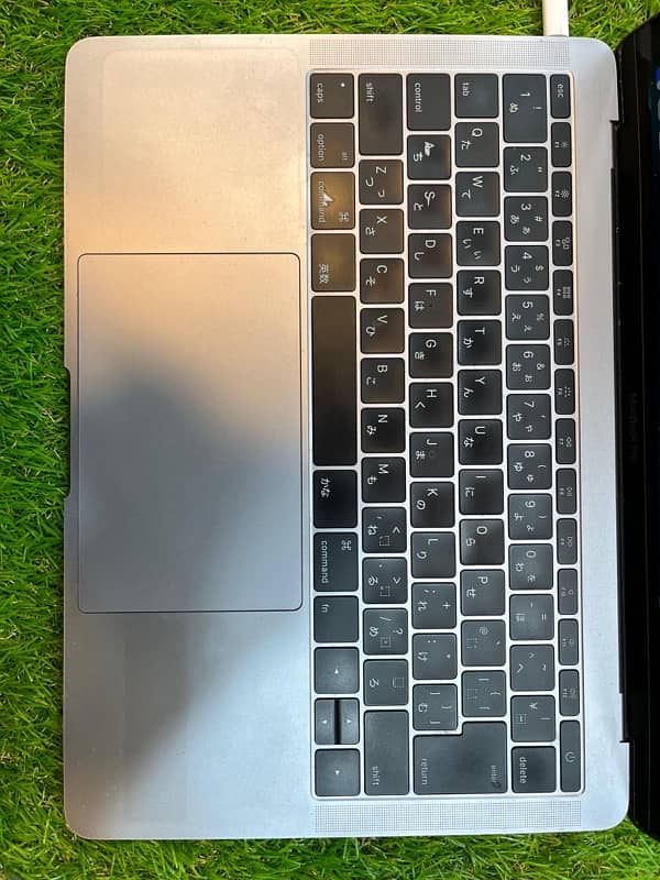 MacBook Pro 2016 for Sale! 7